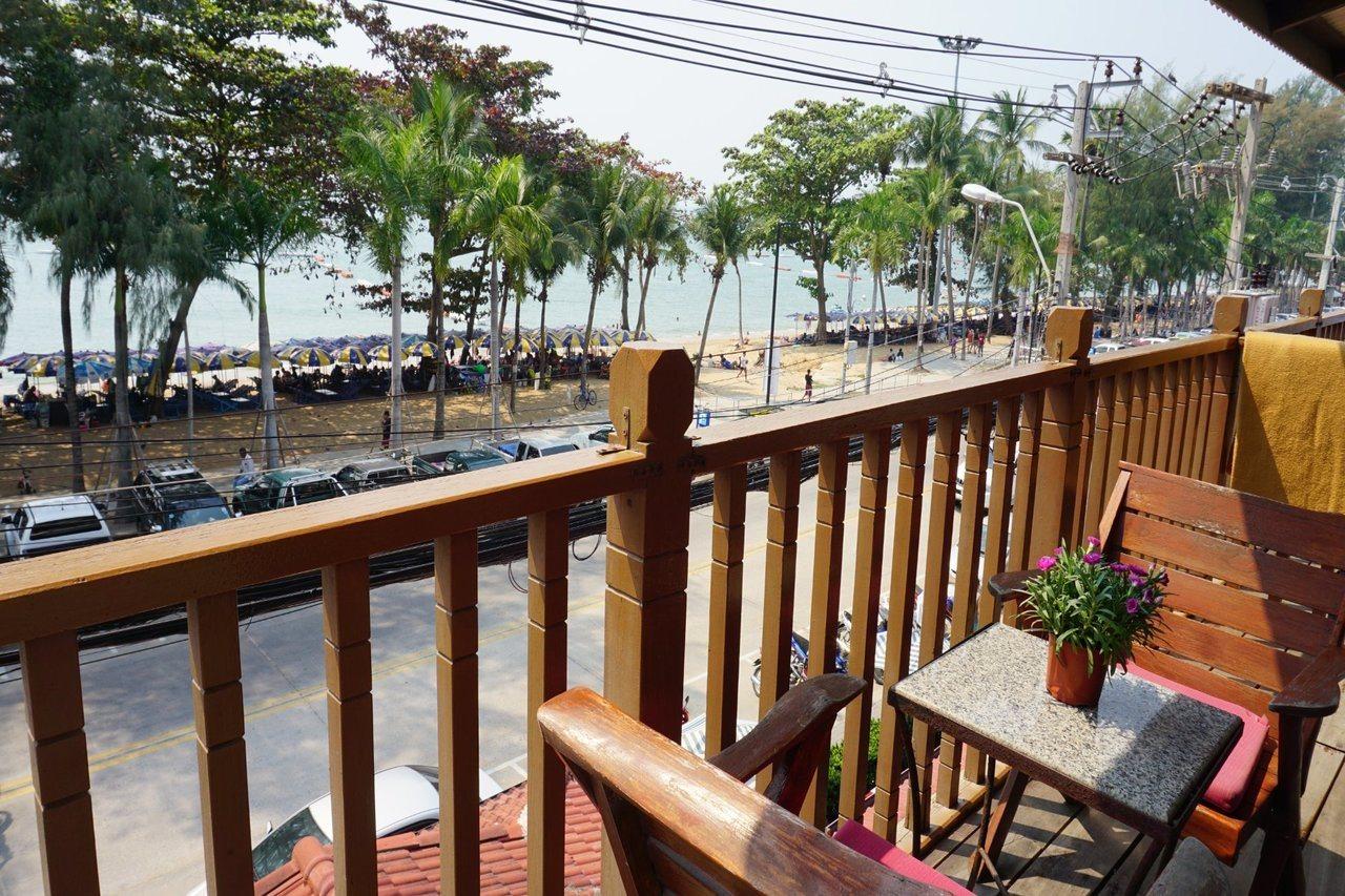 Jomtien Boathouse Hotel Pattaya Ngoại thất bức ảnh