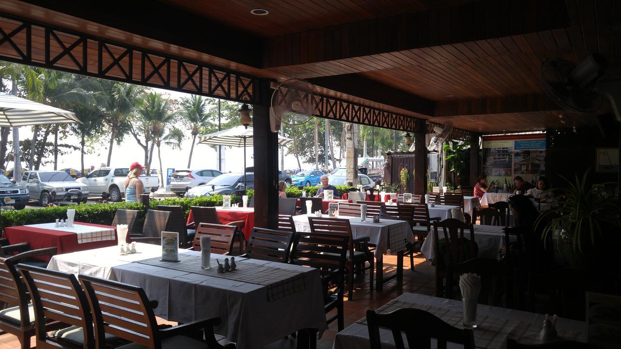 Jomtien Boathouse Hotel Pattaya Ngoại thất bức ảnh