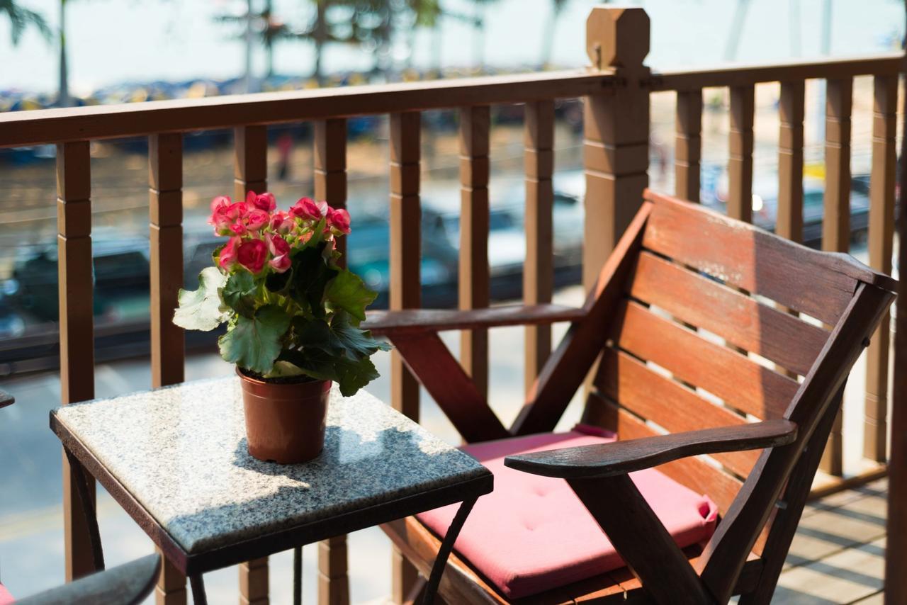 Jomtien Boathouse Hotel Pattaya Ngoại thất bức ảnh